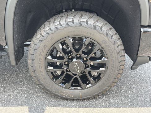 New 2026 Chevrolet Silverado 3500 LTZ AWD/4WD image 12