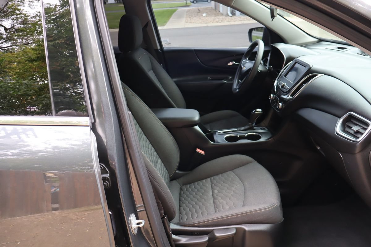 Used 2020 Chevrolet Equinox LT AWD/4WD image 22