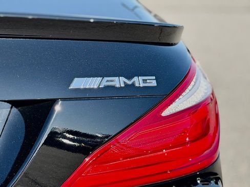 Used 2013 Mercedes-Benz SL 63 AMG image 12