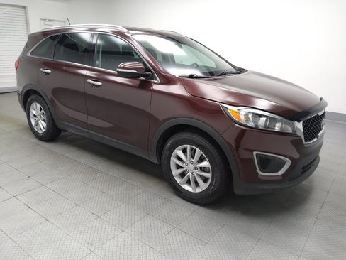 Used 2017 Kia Sorento LX FWD image 11