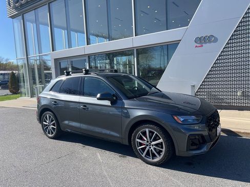 Used 2024 Audi Q5 e Premium Plus AWD/4WD image 9