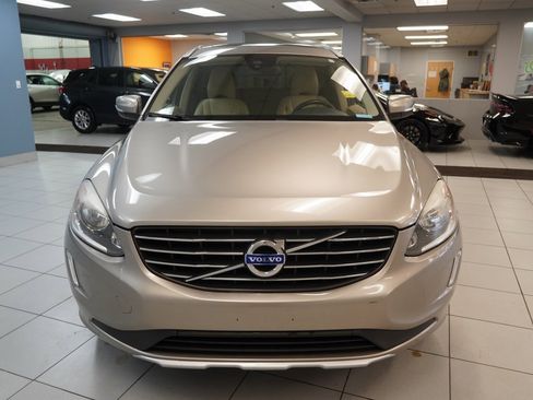 Used 2014 Volvo XC60 T6 image 17