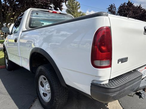 Used 2002 Ford F150 XL AWD/4WD image 10