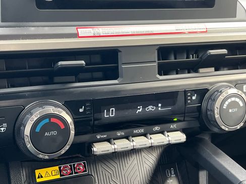 Certified 2025 Toyota Tacoma TRD Sport image 21