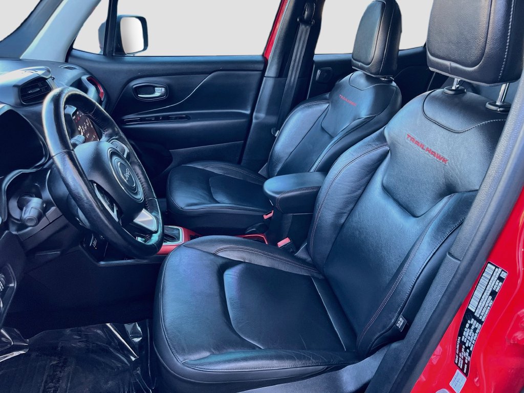 Used 2021 Jeep Renegade Trailhawk w/ Sun & Sound Group AWD/4WD image 21