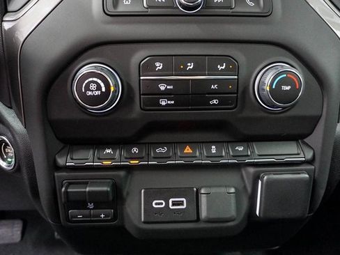 New 2026 Chevrolet Silverado 1500 Custom w/ Turbomax Blackout Package image 21