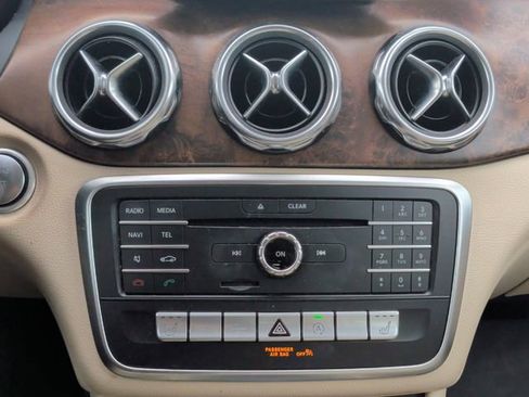 Used 2019 Mercedes-Benz GLA 250 image 24