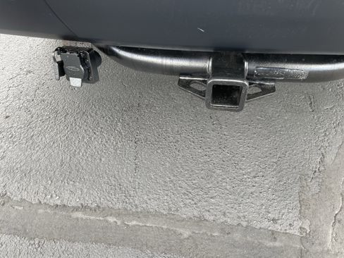 Used 2016 Dodge Durango Limited w/ Nav & Power Liftgate Group image 9