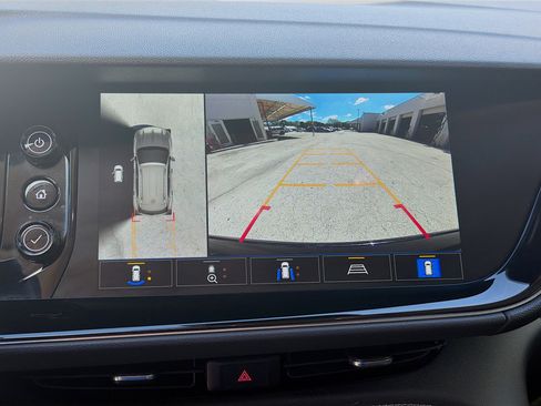 Used 2023 Buick Envision Avenir FWD image 14