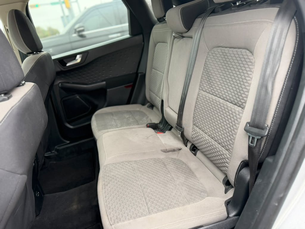 Used 2020 Ford Escape SE FWD image 16