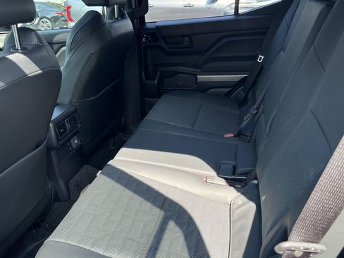 Used 2025 Toyota 4Runner TRD Off-Road Premium AWD/4WD image 21
