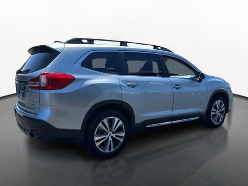 Used 2021 Subaru Ascent Limited w/ Technology Package AWD/4WD image 3