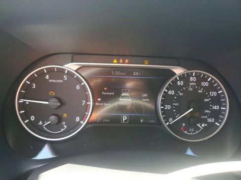 Used 2025 Nissan Sentra SR w/ SR Premium Package image 8