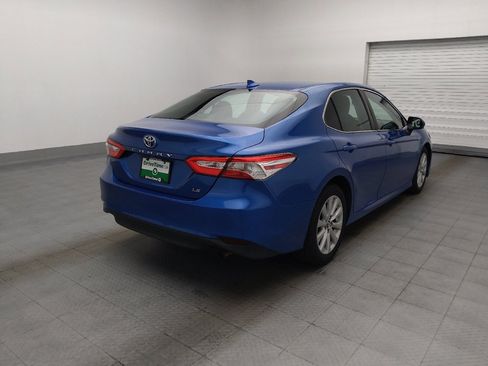 Used 2019 Toyota Camry LE FWD image 9