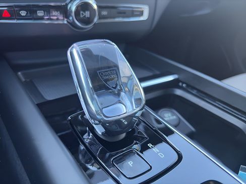 New 2026 Volvo XC60 B5 Plus w/ Protection Package image 19