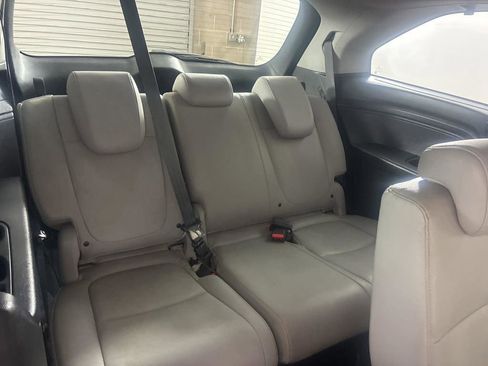 Used 2018 Honda Odyssey EX-L image 19
