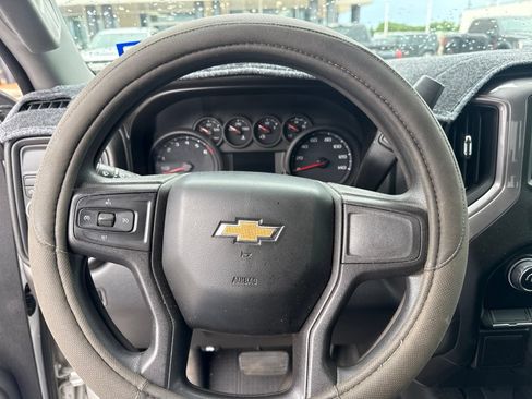 Used 2021 Chevrolet Silverado 1500 Custom RWD image 13