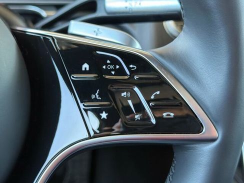 Certified 2025 Mercedes-Benz S 580 4MATIC Sedan image 31