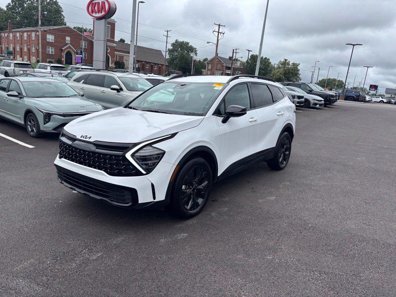 Certified 2025 Kia Sportage X-Line AWD/4WD image 3