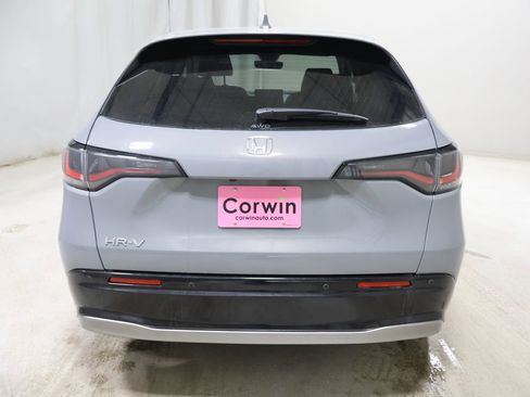 New 2026 Honda HR-V EX-L image 5
