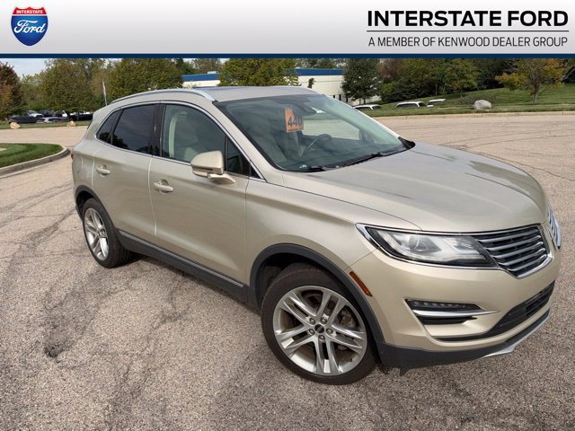 Used 2017 Lincoln MKC Reserve w/ Lincoln MKC Climate Package AWD/4WD image 1