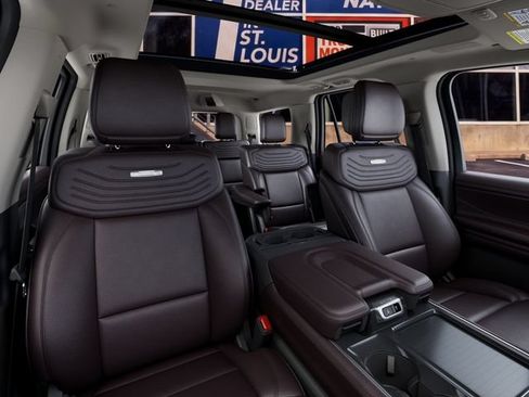 New 2027 Ford Expedition Platinum AWD/4WD image 10