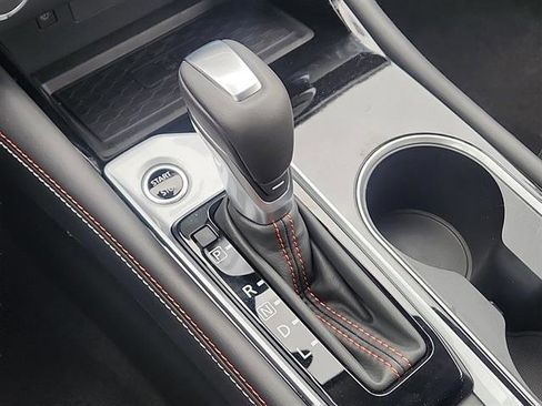 New 2025 Nissan Altima 2.5 SR image 15