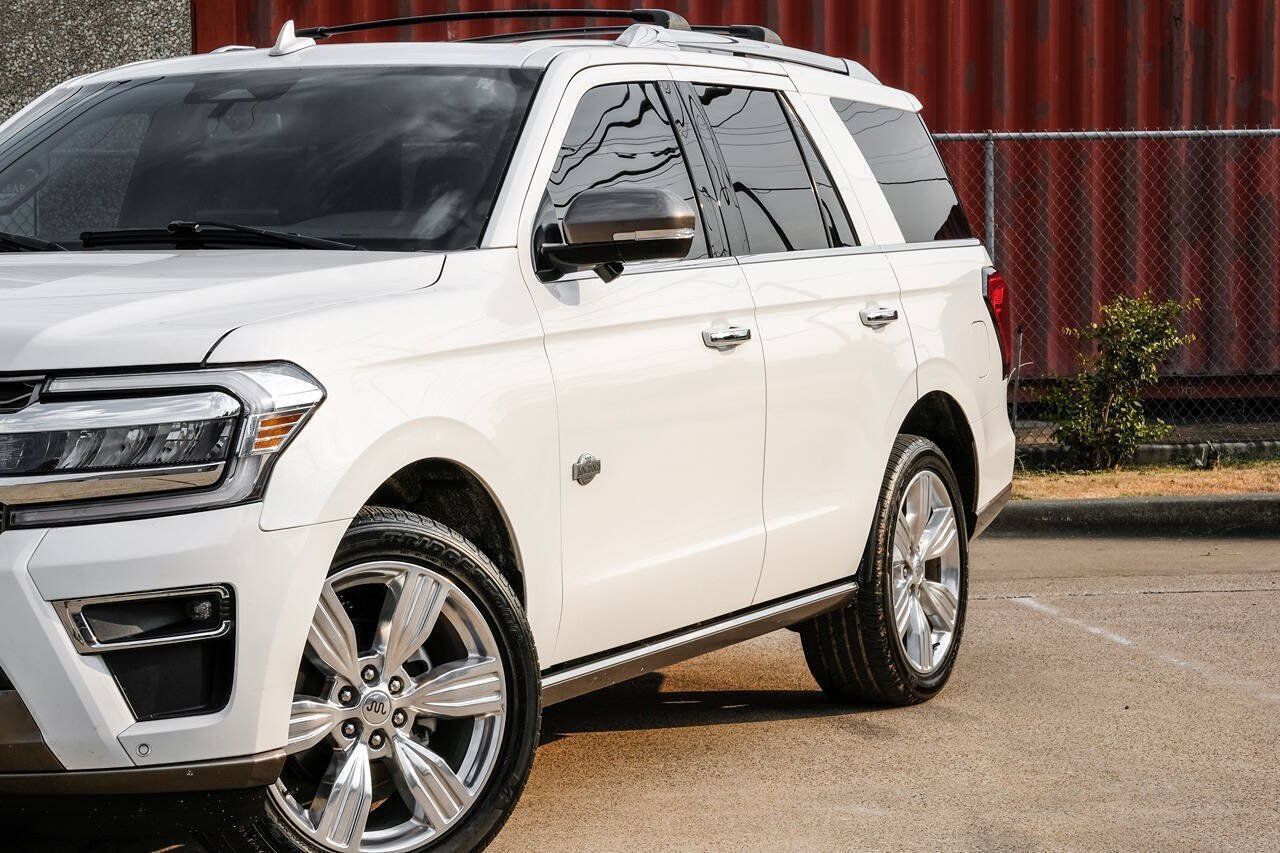 Used 2023 Ford Expedition King Ranch RWD image 7
