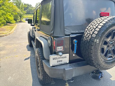 Used 2016 Jeep Wrangler Unlimited Sport w/ Quick Order Package 24S AWD/4WD image 24