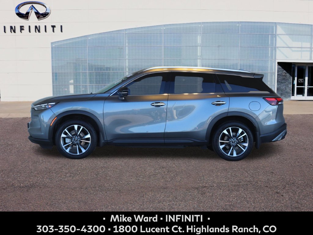 Used 2023 INFINITI QX60 Luxe w/ Performance Audio Package AWD/4WD image 2