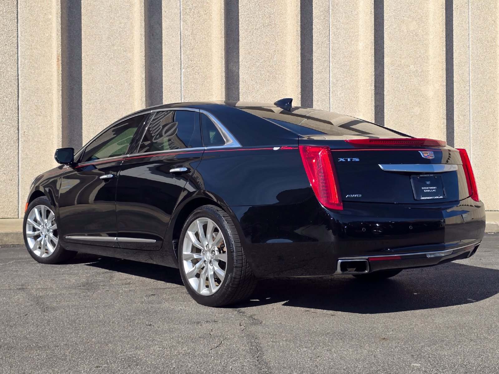Used 2017 Cadillac XTS Luxury w/ Driver Awareness Package AWD/4WD image 11