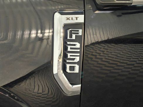 Used 2020 Ford F250 XLT w/ Tremor Off-Road Package AWD/4WD image 45