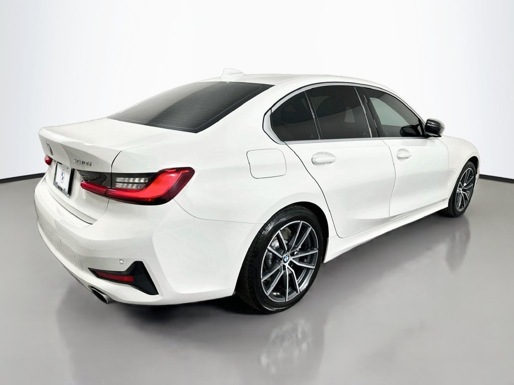 Used 2020 BMW 330i Sedan w/ Convenience Package RWD image 5