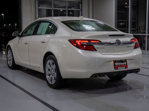 Used 2015 Buick Regal Premium w/ Experience Buick Package image 9