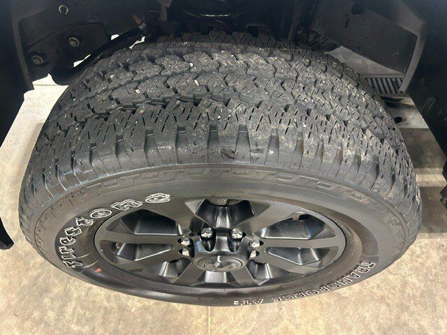 Used 2024 RAM 2500 Big Horn w/ Night Edition AWD/4WD image 46