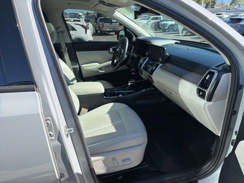 Certified 2023 Kia Sorento X-Line EX AWD/4WD image 35