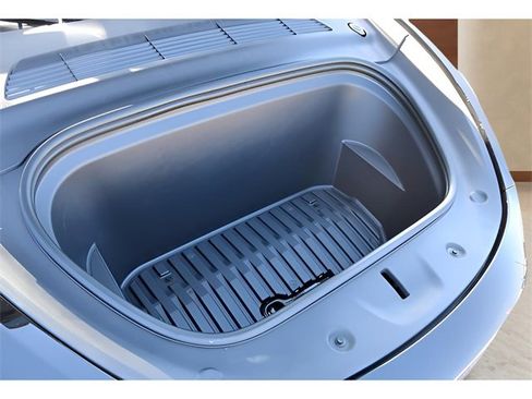 Used 2023 Tesla Model Y Long Range image 11