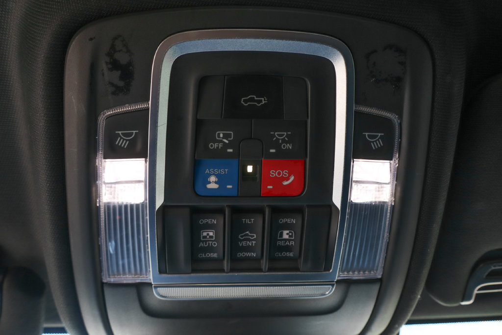 Used 2021 RAM 2500 Laramie w/ Safety Group AWD/4WD image 28