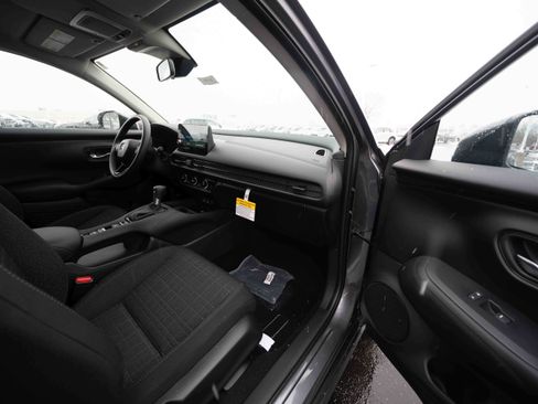 New 2026 Honda HR-V LX image 26