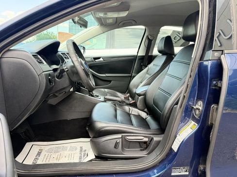 Used 2014 Volkswagen Jetta SE FWD image 10