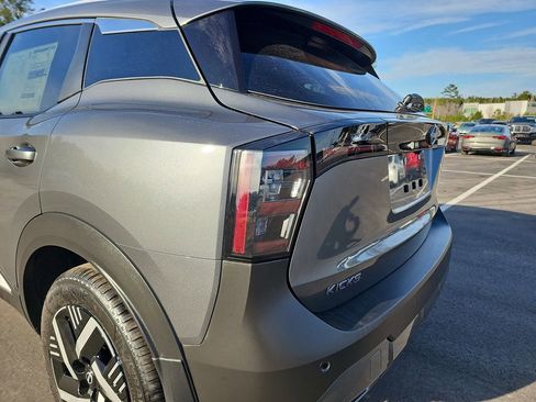 New 2026 Nissan Kicks SV w/ SV Premium Package image 36