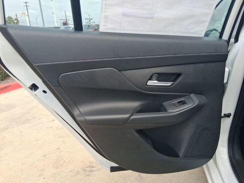 New 2026 Nissan Sentra SV w/ SV Convenience Package FWD image 23