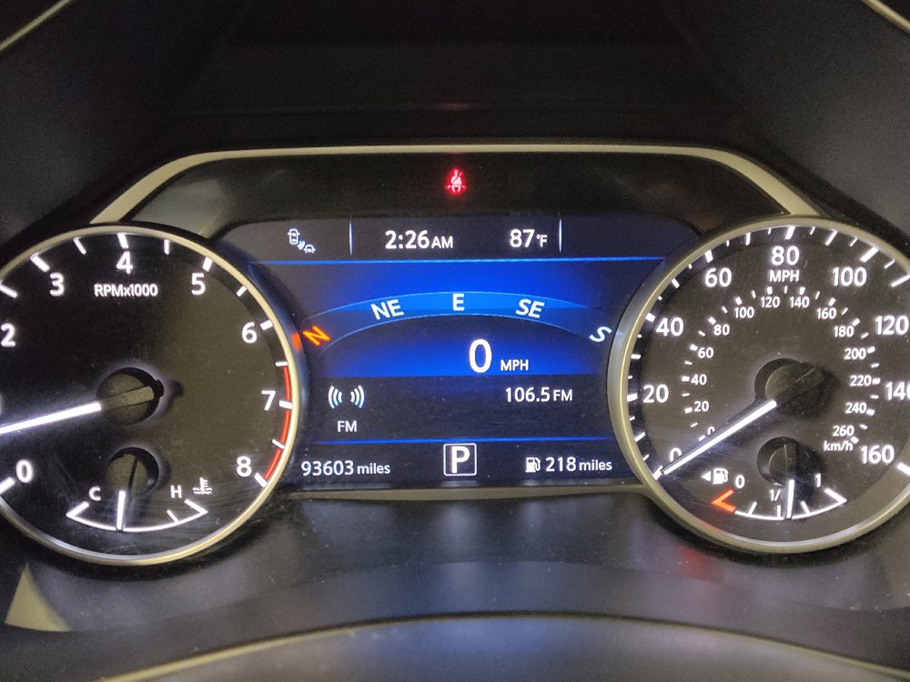 Used 2018 Nissan Murano Platinum w/ Cargo Package FWD image 23