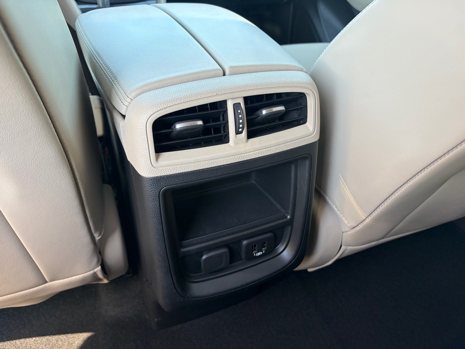 Used 2020 Buick Envision Preferred FWD image 28