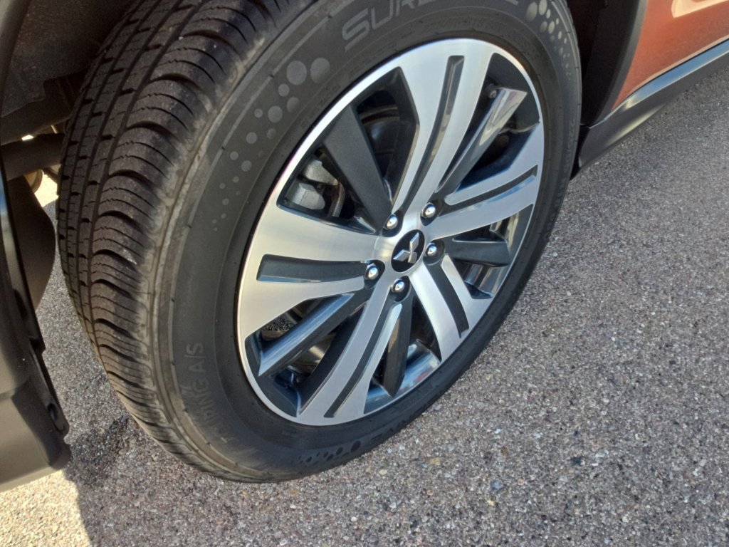 Used 2024 Mitsubishi Outlander Sport SE AWD/4WD image 43
