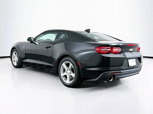 Used 2023 Chevrolet Camaro LT RWD image 5