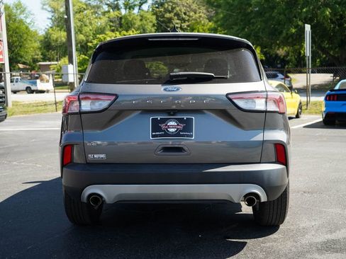 Used 2021 Ford Escape SE w/ Convenience Package FWD image 18