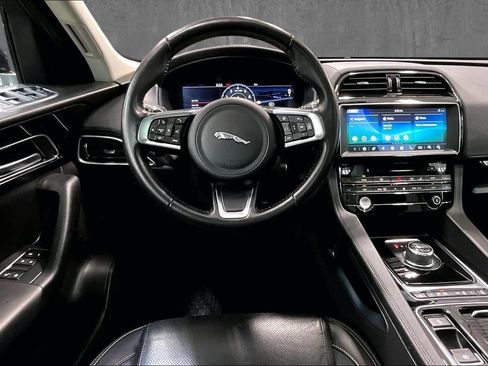 Used 2020 Jaguar F-PACE Prestige AWD/4WD image 8