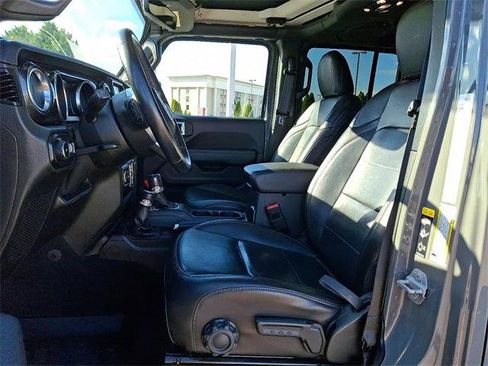 Certified 2020 Jeep Wrangler Unlimited Sahara image 13