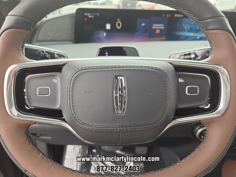 New 2026 Lincoln Navigator Reserve AWD/4WD image 20